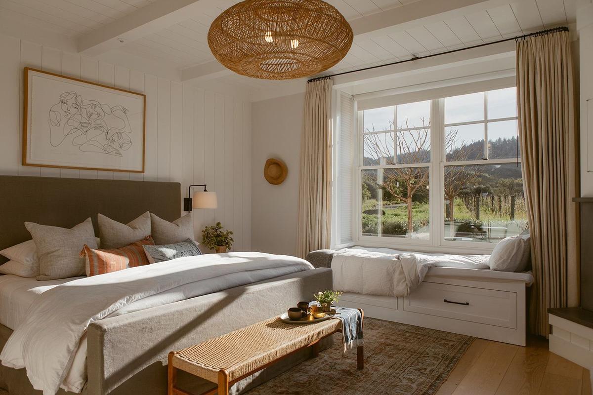 Farmhouse suite