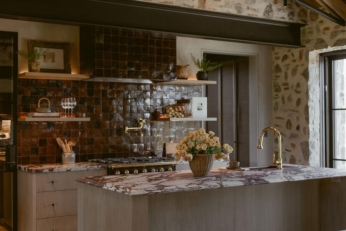 Villa kitchen